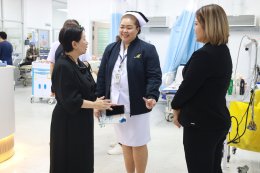 ต้อนรับรศ.ดร.ทวิดา กมลเวชช รองผู้ว่าราชการกรุงเทพมหานคร ในการตรวจความก้าวหน้า smart hospital ตามนโยบายสุขภาพดีของกรุงเทพมหานคร