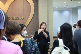 ต้อนรับรศ.ดร.ทวิดา กมลเวชช รองผู้ว่าราชการกรุงเทพมหานคร ในการตรวจความก้าวหน้า smart hospital ตามนโยบายสุขภาพดีของกรุงเทพมหานคร