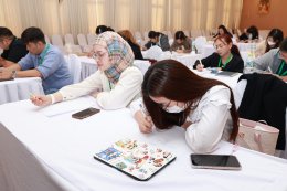 จัดกิจกรรมอบรม"PERSONALITY DEVELOPMENT AND SERVICE"