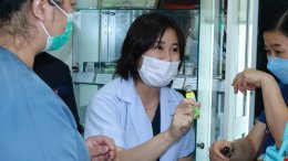 ต้อนรับคณะศึกษาดูงานจากโรงพยาบาลวิชัยเวช อินเตอร์เนชั่นแนล หนองแขม และโรงพยาบาลวิชัยเวช แยกไฟฉาย เข้าเยี่ยมชม ศูนย์สนับสนุนบริการสุขภาพเวชศาสตร์เขตเมือง