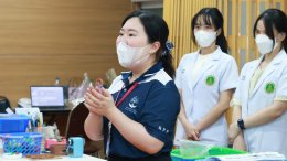 ต้อนรับคณะศึกษาดูงานจากโรงพยาบาลวิชัยเวช อินเตอร์เนชั่นแนล หนองแขม และโรงพยาบาลวิชัยเวช แยกไฟฉาย เข้าเยี่ยมชม ศูนย์สนับสนุนบริการสุขภาพเวชศาสตร์เขตเมือง