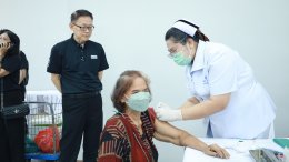  โรงพยาบาลราชพิพัฒน์ ร่วมกับ สปสช. จัดกิจกรรม "มหกรรมวัคซีนไข้หวัดใหญ่" มอบสิทธิพิเศษสำหรับประชาชนกลุ่มเสี่ยง