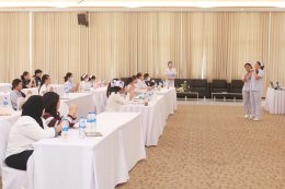 โครงการฝึกอบรมพัฒนาศักยภาพพยาบาลวิชาชีพ รุ่นที่ 1 วันที่ 2 โดยวิทยากรของโรงพยาบาลในหัวข้อต่าง ๆ ดังนี้