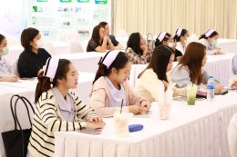 โครงการฝึกอบรมพัฒนาศักยภาพพยาบาลวิชาชีพ รุ่นที่ 1 วันที่ 2 โดยวิทยากรของโรงพยาบาลในหัวข้อต่าง ๆ ดังนี้