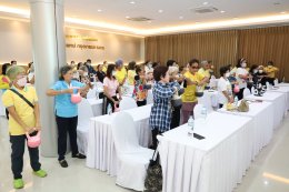 จัดโครงการอบรมเชิงปฏิบัติการ "สูงวัยหัวใจฟิต" ให้แก่สมาชิกชมรมผู้สูงอายุ