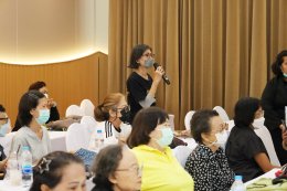 จัดโครงการอบรมเชิงปฏิบัติการ "สูงวัยหัวใจฟิต" ให้แก่สมาชิกชมรมผู้สูงอายุ