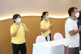 จัดโครงการอบรมเชิงปฏิบัติการ "สูงวัยหัวใจฟิต" ให้แก่สมาชิกชมรมผู้สูงอายุ