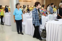 จัดโครงการอบรมเชิงปฏิบัติการ "สูงวัยหัวใจฟิต" ให้แก่สมาชิกชมรมผู้สูงอายุ