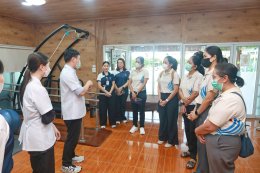 ต้อนรับคณะศึกษาดูงานจาก โรงพยาบาลสุราษฎร์ธานี ในโอกาสเข้าศึกษาดูงานเพื่อพัฒนาศักยภาพบุคลากรด้านการดูแลผู้ป่วยระยะท้าย