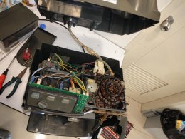 บริการซ่อมบำรุงโดยทีมช่างศูนย์บริการ จ.สุราษฎร์ธานี