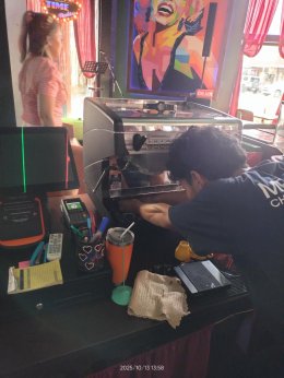 บริการซ่อมบำรุงโดยทีมช่างศูนย์บริการ จ.สุราษฎร์ธานี