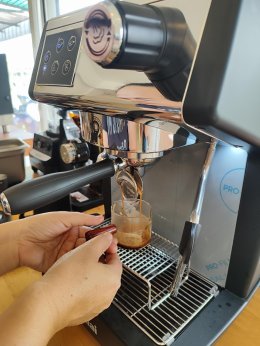 รีวิวติดตั้งเครื่องชงกาแฟ 3200F ครบเซ็ตพร้อมเปิดร้าน