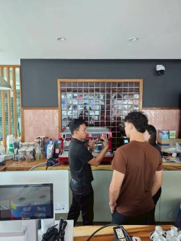 รีวิวติดตั้งเครื่องชงกาแฟ Nuova Simonelli : Appia Life V2G พร้อมเซ็ตเปิดร้านครบชุด