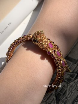 มณีแดงแห่งสยาม: ทำไม ทับทิม ถึงอยู่บนเครื่องประดับไทยมานาน?