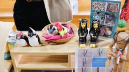 หลอดไฟโตชิบา ร่วมบริจาคสิ่งของให้กับ "มูลนิธิกระจกเงา"