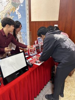 หลอดไฟโตชิบา ร่วมกิจกรรมงานเลี้ยงฉลองปีใหม่ 2568 โดยอุดมไลท์ติ้ง