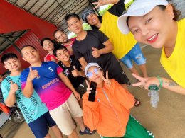 Hong Thai Shin Co., Ltd. joins hands to scoop sand for flood prevention