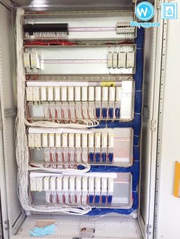 ตู้ควบคุมระบบพีแอลซี (PLC Control Panel)-DSC 2,000 Piont