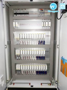 ตู้ควบคุมระบบพีแอลซี (PLC Control Panel)-DSC 2,000 Piont