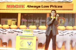 โจอี้ ภูวศิษฐ์ นำทัพศิลปินดัง เติมความสุขเต็ม 10 ในคอนเสิร์ตฉลองครบรอบ MR. D.I.Y. 10 Years Beside You Concert