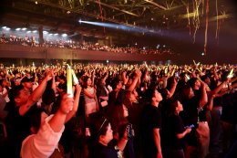 โจอี้ ภูวศิษฐ์ นำทัพศิลปินดัง เติมความสุขเต็ม 10 ในคอนเสิร์ตฉลองครบรอบ MR. D.I.Y. 10 Years Beside You Concert