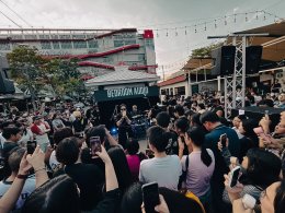 Bedroom Audio บุกจตุจักร ส่งท้ายปีฉลอง "ภาวนา" ทะลุ 1ล้านวิว เพลงแฟนแน่น โชว์จัดเต็มทุกเพลงฮิต 