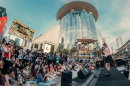 “วี-วิโอเลต วอเทียร์” ทุ่มสุดตัว จัดเต็มรถแห่รอบใจกลางกรุง อุ่นเครื่องแฟนเพลง ก่อนเปิดขายบัตรวันแรก! The Concert presents วิโอเลต วอเทียร์ “YOU BETTER LOVE ME CONCERT” ซื้อบัตร 6 พ.ค. นี้ !!!