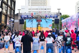 เอส จับมือ Netflix ทำสยามแตก เปิดสนามประลองเกมสุดมันส์ท้าผู้กล้าลงสนาม ต้อนรับการกลับมาของซีรีส์ ที่แฟนๆ ทั้งโลกรอคอย สควิดเกม (Squid Game) ซีซั่น 2 เปิดตัว เอส รสชาติใหม่ ท้าวัดใจผู้กล้า พร้อมอัดแคมเปญ ชิงทองคำมูลค่ารวม 5 ล้านบาท!