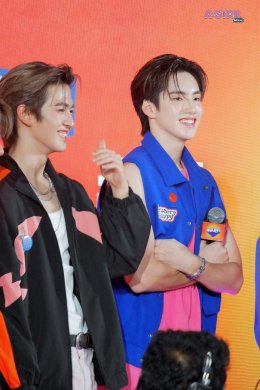 "แฟนต้า" ดึง 'BUS because of you i shine' เปิดเซ้นส์ซ่า 5 สัมผัส กับ "แฟนต้า" ใหม่ กลิ่นลิ้นจี่ พร้อมเซอร์ไพรส์ "แฟนต้า" เฟส กลับมาแน่พฤศจิกานี้!