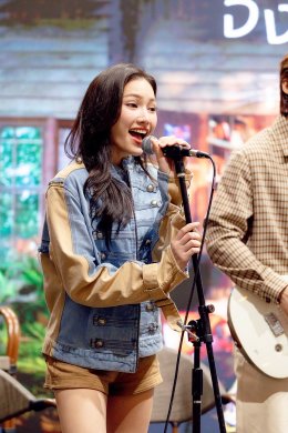 "จังหวะรัก ต่างเจน" ตอกย้ำความสำเร็จ ปลุกมนต์เพลง 'สุนทราภรณ์' เชื่อมทุกเจเนอเรชัน จาก Gen Gap สู่ Gen Groove ชวนครอบครัวกลับมานั่งดูจอเดียวกันอีกครั้ง
