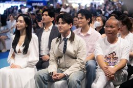 'มาริโอ้-ยูริ-หม่ำ-แจ๊ส-แจ็คง เปิดกาล่า  "ฟู้ดทรัค ลัก(รัก) หมูเด้ง" เหล่าคนดังพาเหรดชมหนังโรดทริปสุดอบอุ่น 28 สิงหาคมนี้ ในโรงภาพยนตร์