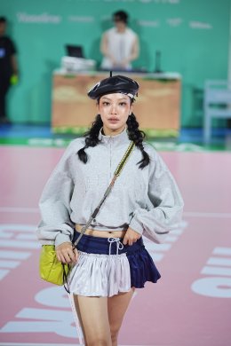 เซ็นทรัลเวิลด์ เปิดแคมเปญ "The Summer Club 2026" ชวน 'จิมมี่-ซี' ดวล Pickleball แมทช์สุดมันส์ใจกลางเมือง พร้อมแฟชั่นโชว์สุดชิค "Rhythm & Runway"