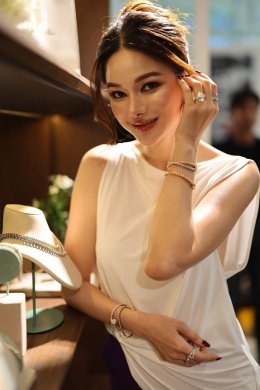 'เอมมี่-มรกต' เปิดตัวสุดปังฐานะ Friend of FOPE คนแรกในไทย ร่วมเฉิดฉายในงาน Scintilla Gioielli เปิดตัว FOPE 2025 คอลเลกชัน 