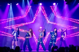 COSMOS เขย่าไทเป! 11 สาว T-POP ไทย จัดเต็มคอนเสิร์ตแรก ฉลองครบรอบ 3 ปี เสิร์ฟโชว์สะกดอินเตอร์แฟน ใน "COSMOS 1st Music Concert in Taipei"