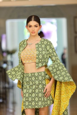 Miss International Queen® 2026 ถ่ายทอดความงดงามของชุดไทยพระราชนิยม ควบคู่แฟชั่นร่วมสมัยจากผ้าโขมพัสตร์ สู่สายตาชาวโลก ในงาน The High Tea Heritage: Culture & Couture