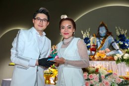 เหล่าคนบันเทิง พร้อมใจร่วมงาน "มหาศิวะราตรี" ที่บิ๊กซี ราชดำริ