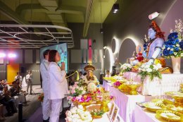 เหล่าคนบันเทิง พร้อมใจร่วมงาน "มหาศิวะราตรี" ที่บิ๊กซี ราชดำริ