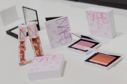 'นุนิว-ชวรินทร์' ร่วมเปิดประสบการณ์ความงามบทใหม่ THE BEAUTY TRANSFORMED COLLECTION ที่งาน "NARS THE HOT ESCAPE EVENT"