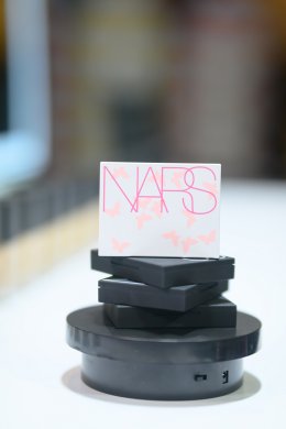 'นุนิว-ชวรินทร์' ร่วมเปิดประสบการณ์ความงามบทใหม่ THE BEAUTY TRANSFORMED COLLECTION ที่งาน "NARS THE HOT ESCAPE EVENT"