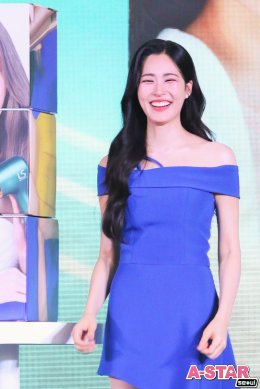 'หลิง-ออม' แท็กทีมจุดพลังแฟนด้อมกลางเซ็นทรัลเวิลด์ ในงาน "DO DAY DREAM: Innovate for a Better Future"