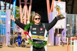 'เอ็กซ์ อัศนัย' รุกฆาต เปิดตัวนักแข่งทีม YEDKAE ได้นักแข่งรุ่นใหญ่ 'ออฟ-หทัย' คุมทีม พร้อมประชันทุกสนามแข่ง