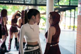 เรื่องย่อซีรีส์ Girl Love "Shades เด็ก เรียบ ร้าย" EP.4                                     เฉดสี่ : Despair      