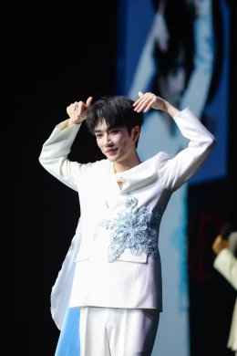 "The Viral Hits" จัดใหญ่ FIRST TOUCH พา 'JIN XUANYU' พบแฟนไทยครั้งพิเศษ กระแสตอบรับอบอุ่น แฟนคลับร่วมงานคึกคัก    