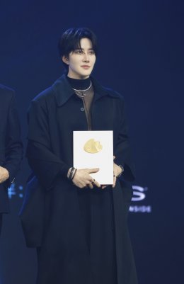 'ไมค์ พิรัชต์' คว้ารางวัลเกียรติยศ 2026 WEIBO Cultural Communication Night ตอกย้ำตัวแทนศิลปินไทยส่งเสริมความร่วมมือเชื่อมสัมพันธ์บันเทิงไทย-จีน