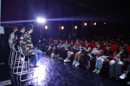 เนรมิตรหนัง ฟิล์ม  ฉายแสง แอด.เวนเจอร์ ขนทีมนักแสดงวัยหนุ่ม 2544 บุก Star Roadshow 