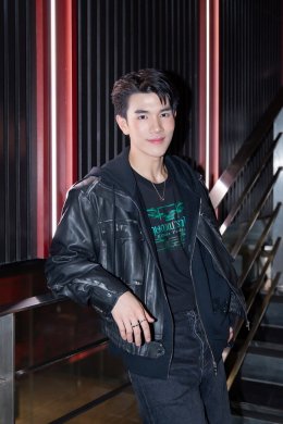  "เธอทีน สตูดิโอ" เปิดตัวหนัง "กฤษดาพาราไดซ์" แบบฮีเสิร์ฟ 'โฟร์ท-เซน-เตย-ไจ๋ไจ๋-กาโตว์-ยูโร' ชวนแฟนๆ ตะลุยสวนน้ำร้างสุดหลอน