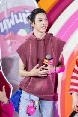 "แฟนต้า" ดึง 'BUS because of you i shine' เปิดเซ้นส์ซ่า 5 สัมผัส กับ "แฟนต้า" ใหม่ กลิ่นลิ้นจี่ พร้อมเซอร์ไพรส์ "แฟนต้า" เฟส กลับมาแน่พฤศจิกานี้!