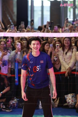 "เอส โคล่า" เปิดแคมเปญ "เสิร์ฟเอส เชียร์ไทยให้ AWESOME" สนับสนุน "การแข่งขันวอลเลย์บอลหญิงชิงแชมป์โลก 2025" ครั้งแรกในไทย! ปลุกพลังเชียร์ไทยกระหึ่มโลก! แท็กทีม โจอี้ ภูวศิษฐ์ เสิร์ฟเพลง TO BE THE CHAMPION