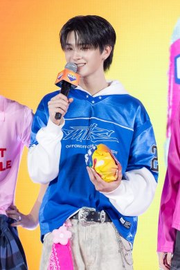 "แฟนต้า" ดึง 'BUS because of you i shine' เปิดเซ้นส์ซ่า 5 สัมผัส กับ "แฟนต้า" ใหม่ กลิ่นลิ้นจี่ พร้อมเซอร์ไพรส์ "แฟนต้า" เฟส กลับมาแน่พฤศจิกานี้!