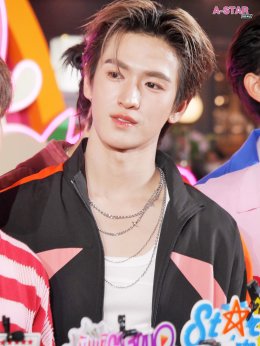 "แฟนต้า" ดึง 'BUS because of you i shine' เปิดเซ้นส์ซ่า 5 สัมผัส กับ "แฟนต้า" ใหม่ กลิ่นลิ้นจี่ พร้อมเซอร์ไพรส์ "แฟนต้า" เฟส กลับมาแน่พฤศจิกานี้!